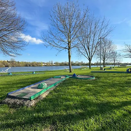La Venise De L'ouest אתר קמפינג La Ferté-Bernard