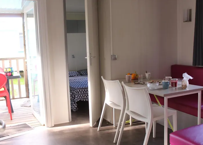 La Venise De L'ouest 营地 *